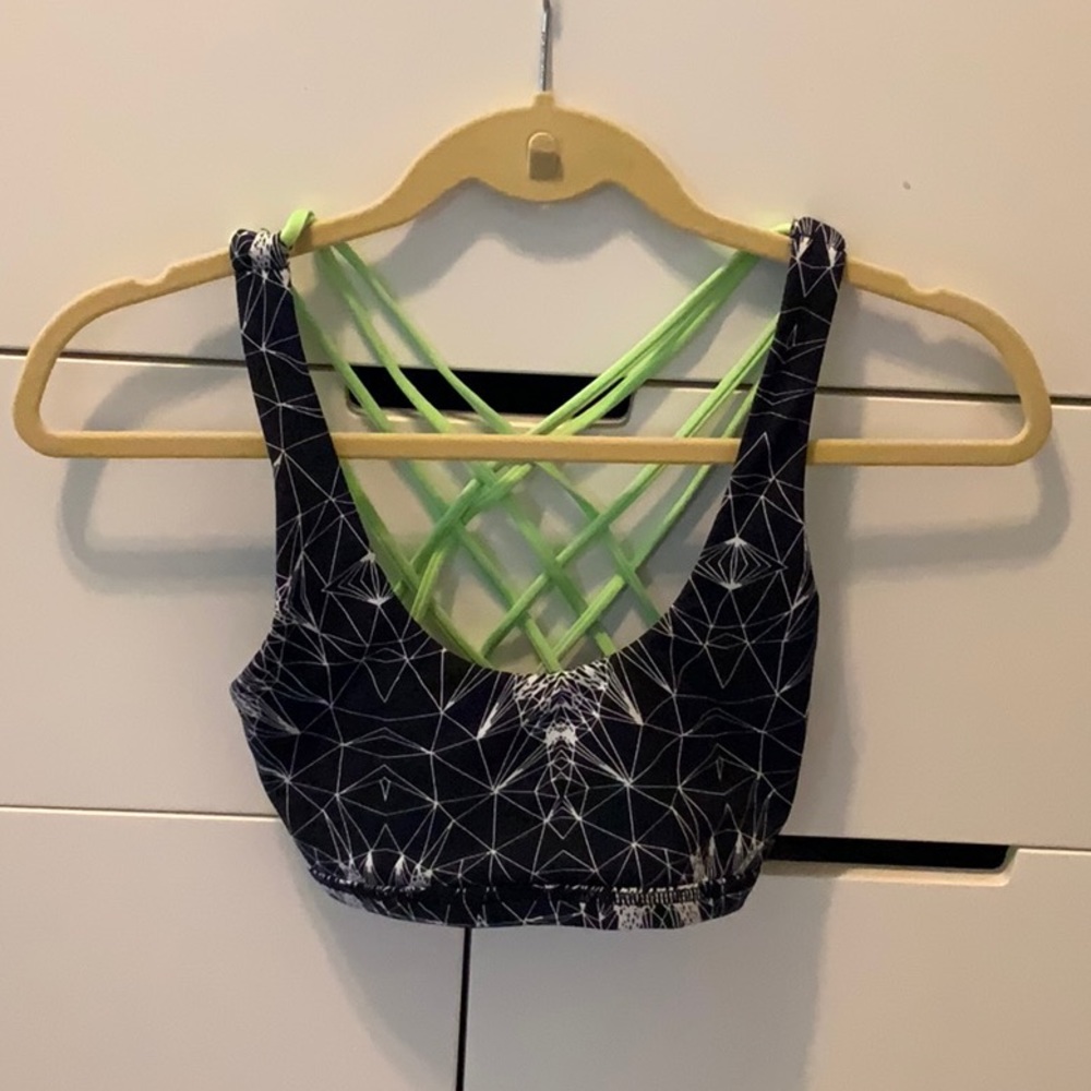 Patterned sports bra